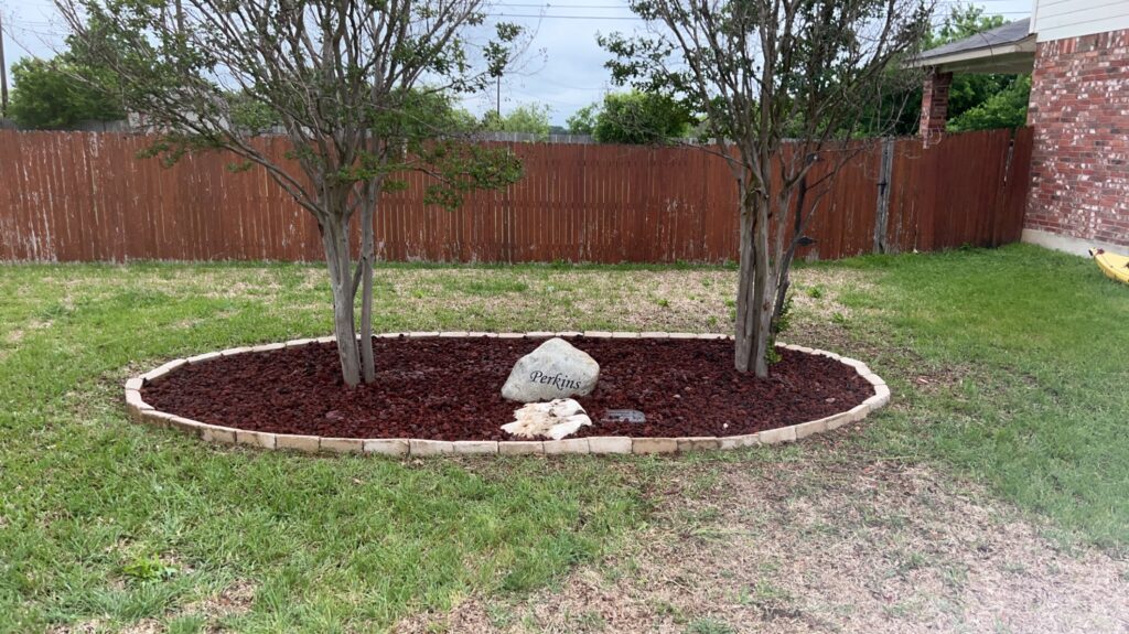 Fix Lawns & Landscaping mulching and bedding care temple belton central texas