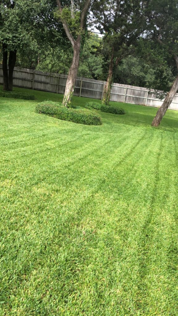 Fix Lawns & Landscaping - Lawn care and fertilizer services Harker Heights, Temple, Belton, Texas