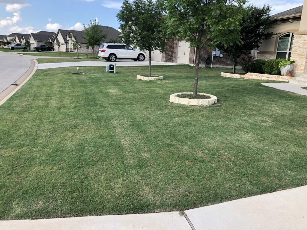 Fix Lawns & Landscaping Professional lawn care maintenance -Temple, Belton, Harker Heights