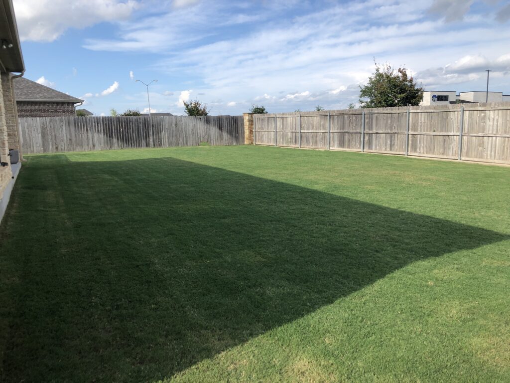 Fix Lawns & Landscaping Grass cutting, fertilization - Temple, Belton, Harker Heights TX