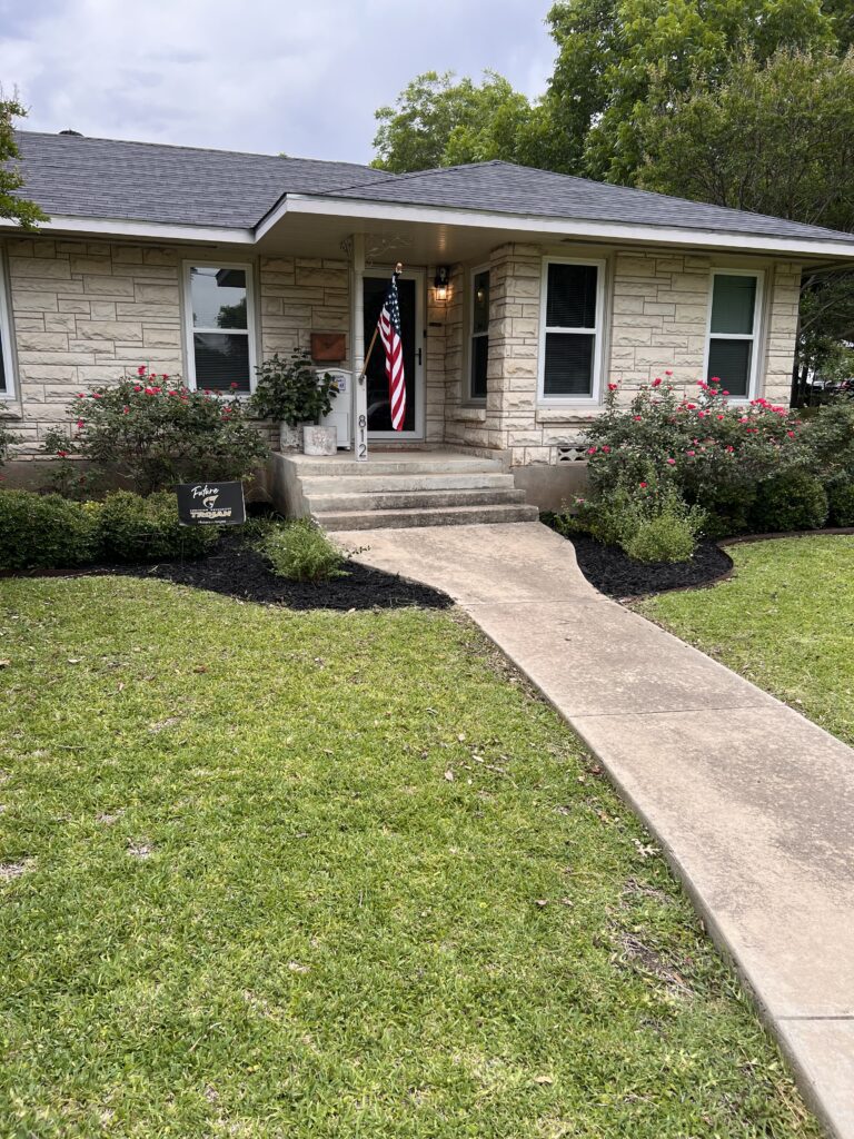 Fix Lawns & Landscaping Mulching new bed installs, walkways, landscape Central Texas